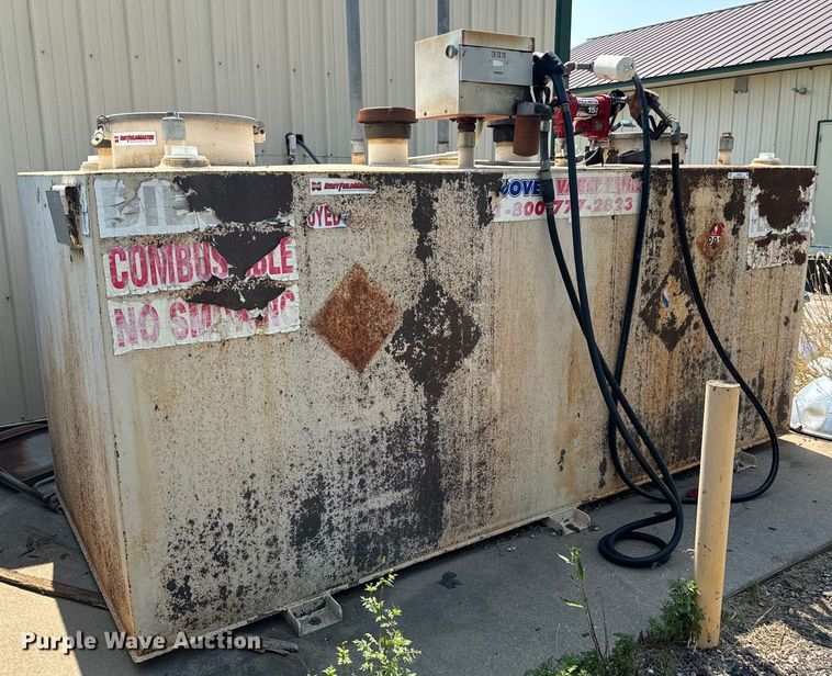 image for item LF9878 Fuel tank