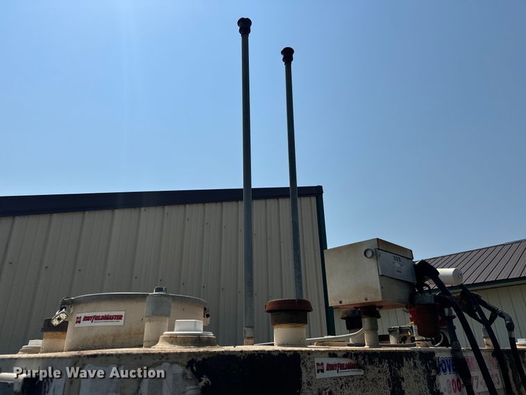 image for item LF9878 Fuel tank