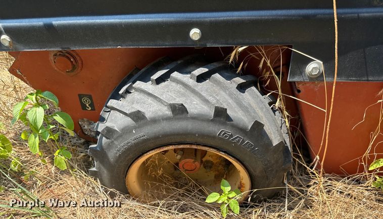 image for item LF9879 Ditch Witch 1020 trencher