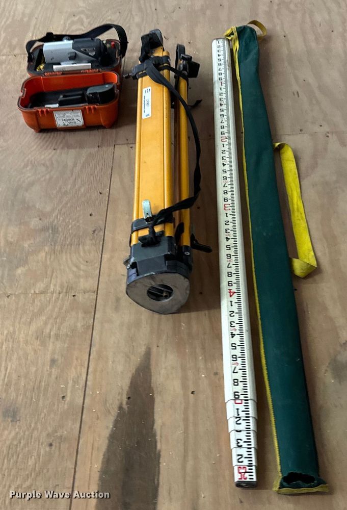 image for item LF9881 Surveying equipment 