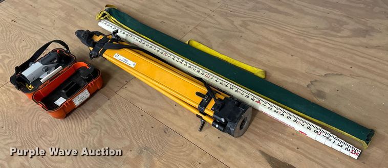image for item LF9881 Surveying equipment 