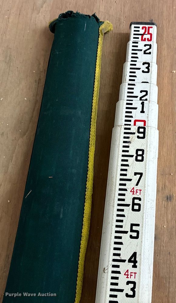 image for item LF9881 Surveying equipment 