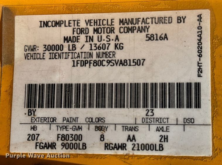 image for item LF9883 1995 Ford F800 pothole patcher truck