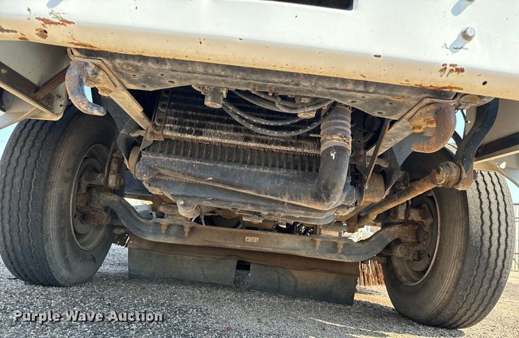 image for item LF9884 2000 Freightliner  FC70 street sweeper truck