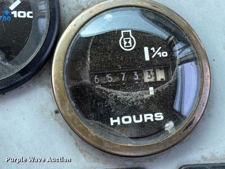 image for item LF9884 2000 Freightliner  FC70 street sweeper truck