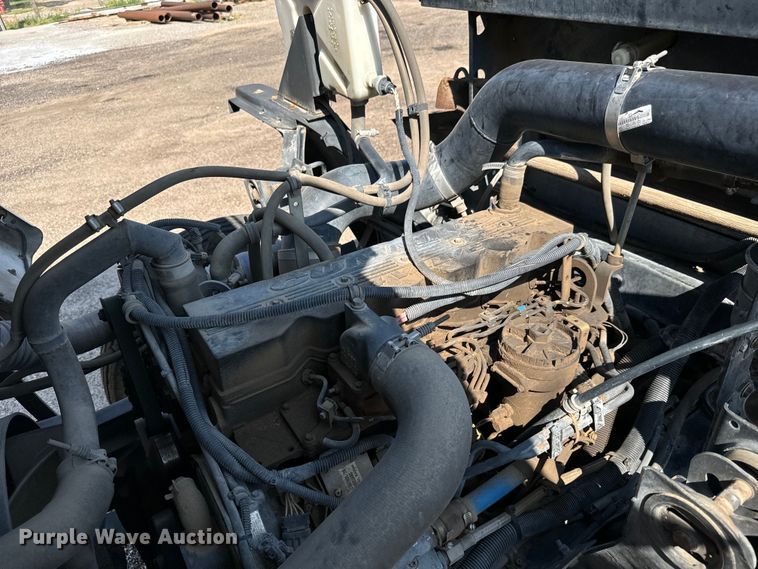 image for item LF9884 2000 Freightliner  FC70 street sweeper truck