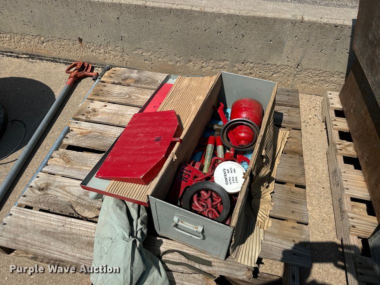 image for item LF9885 Water tooling 