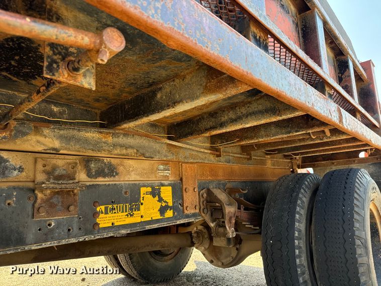image for item LF9888 1984 Ford F600 dump truck