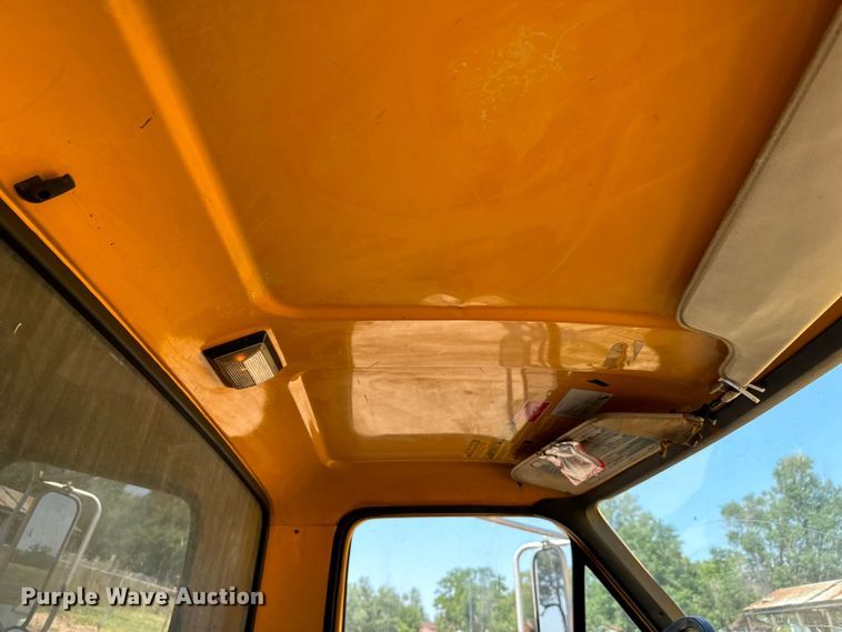 image for item LF9888 1984 Ford F600 dump truck