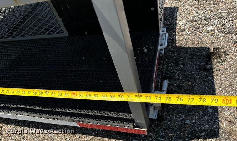 image for item LF9889 Slide out