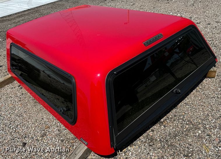 image for item LF9890 ARE pickup truck topper