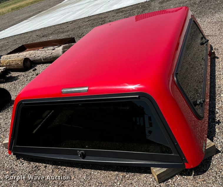 image for item LF9890 ARE pickup truck topper