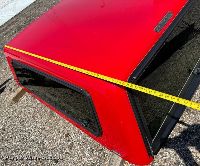 image for item LF9890 ARE pickup truck topper