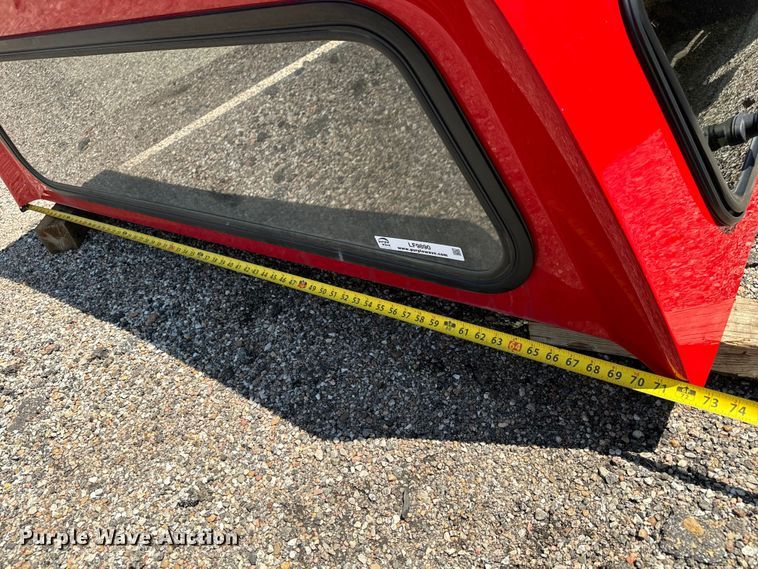 image for item LF9890 ARE pickup truck topper