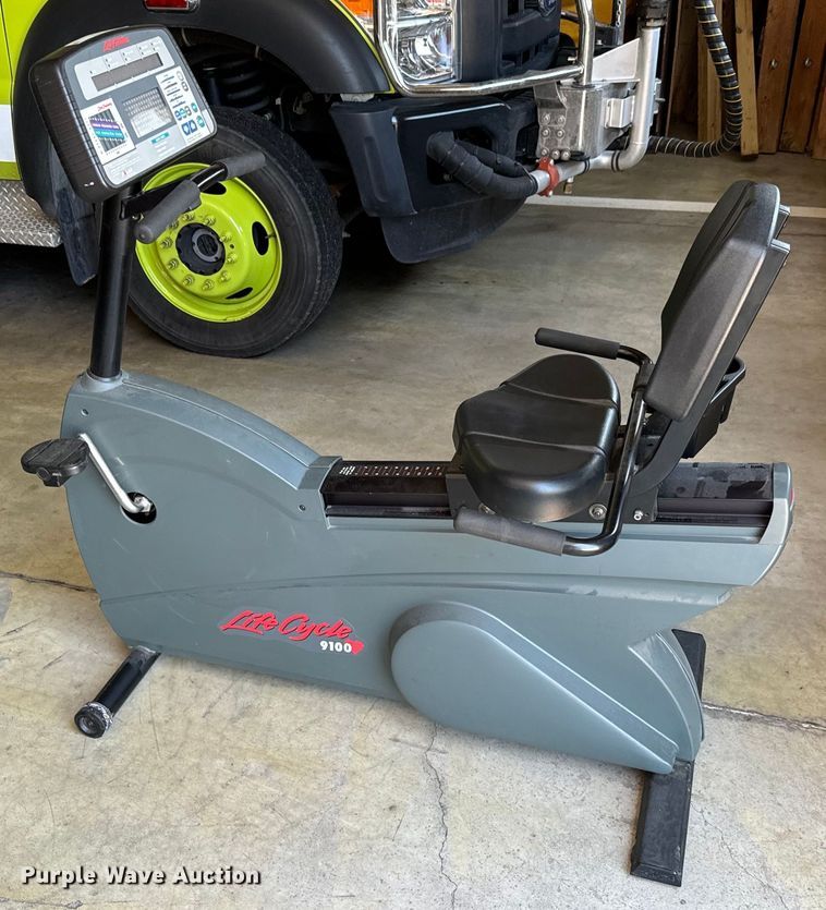 image for item LF9893 Life Cycle 9100 exercise bike