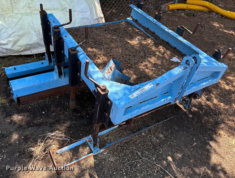 image for item LF9896 (4) three point attachments 