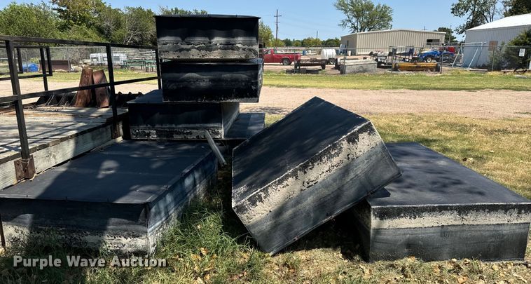 image for item LF9897 Approximately 150' of floating dock walkways