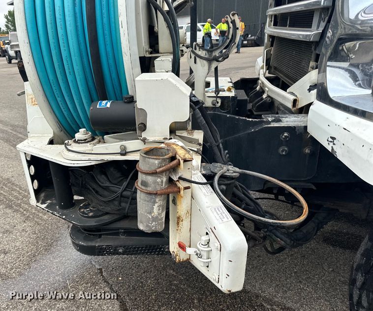 image for item LR9408 2008 Sterling  LT8500 sewer jetter truck