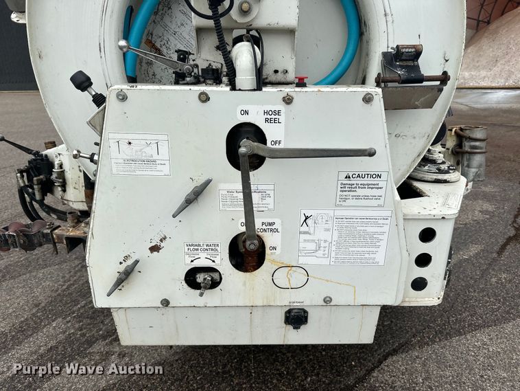 image for item LR9408 2008 Sterling  LT8500 sewer jetter truck