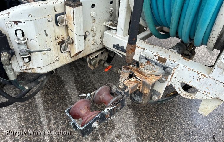 image for item LR9408 2008 Sterling  LT8500 sewer jetter truck