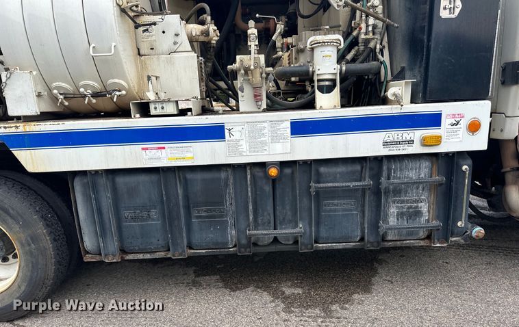 image for item LR9408 2008 Sterling  LT8500 sewer jetter truck