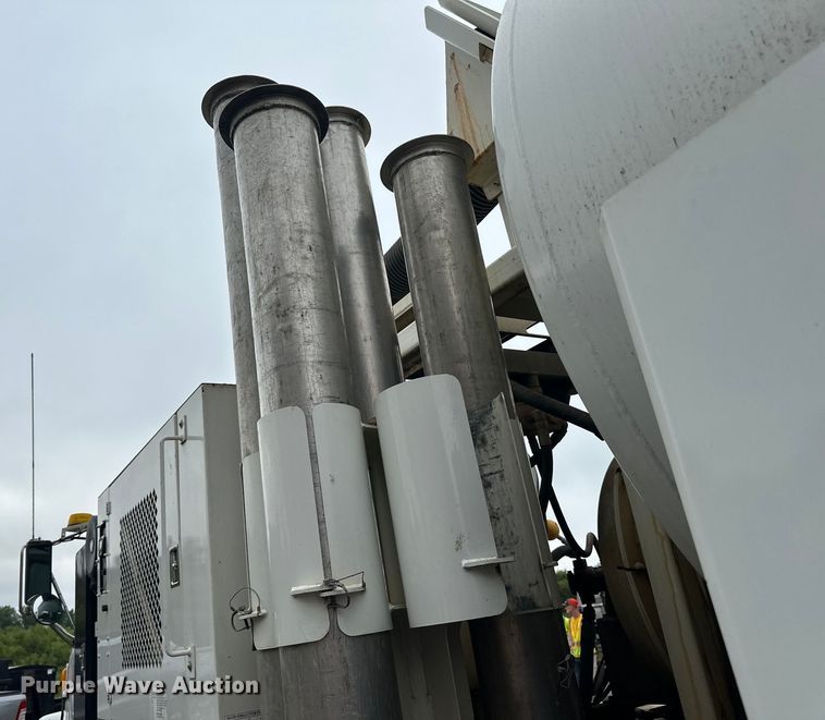 image for item LR9408 2008 Sterling  LT8500 sewer jetter truck