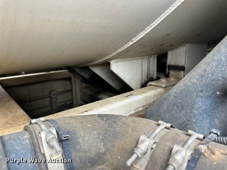 image for item LR9408 2008 Sterling  LT8500 sewer jetter truck