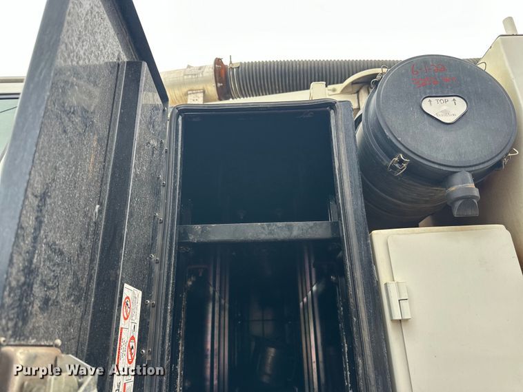 image for item LR9408 2008 Sterling  LT8500 sewer jetter truck