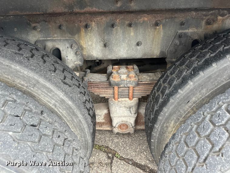 image for item LR9408 2008 Sterling  LT8500 sewer jetter truck