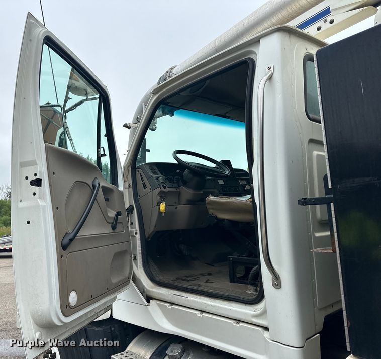 image for item LR9408 2008 Sterling  LT8500 sewer jetter truck