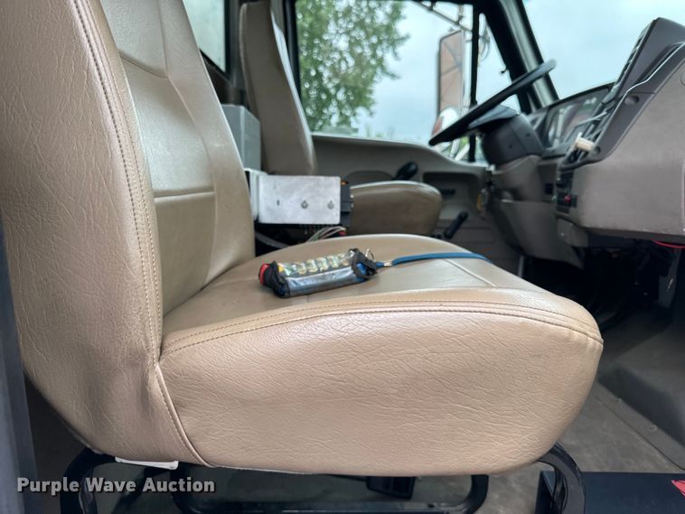 image for item LR9408 2008 Sterling  LT8500 sewer jetter truck