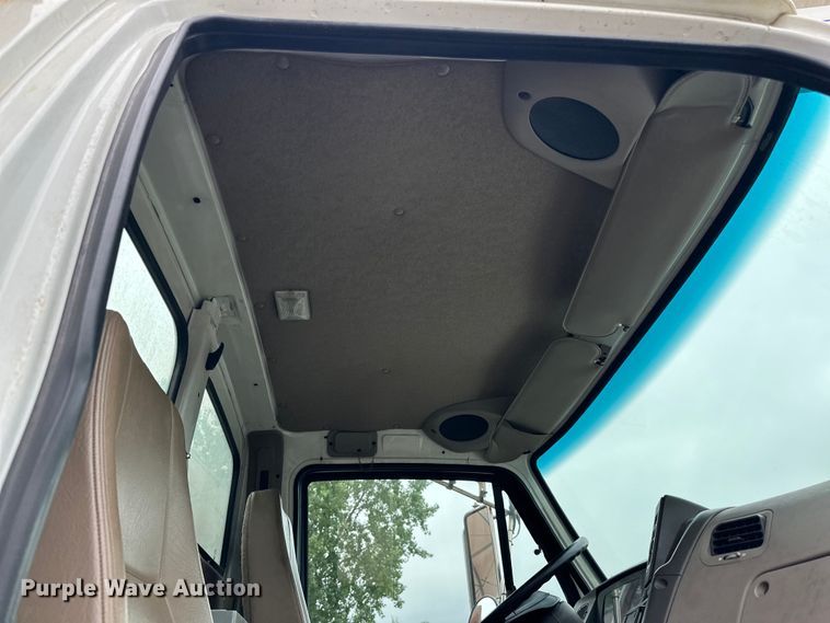 image for item LR9408 2008 Sterling  LT8500 sewer jetter truck