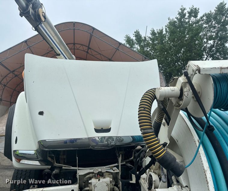 image for item LR9408 2008 Sterling  LT8500 sewer jetter truck