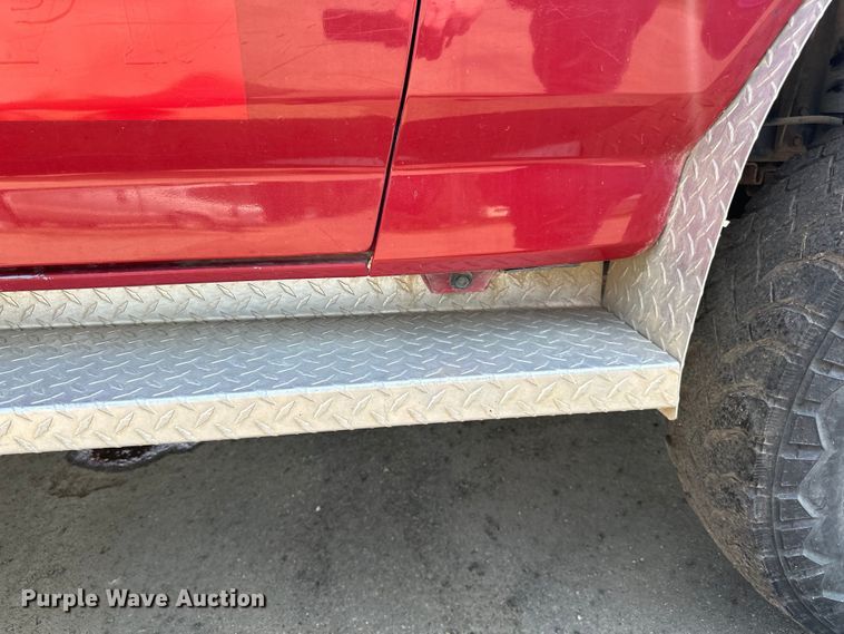 image for item LR9412 1988 Ford  F350 utility bed pickup truck