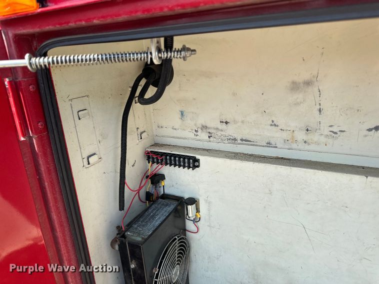 image for item LR9412 1988 Ford  F350 utility bed pickup truck