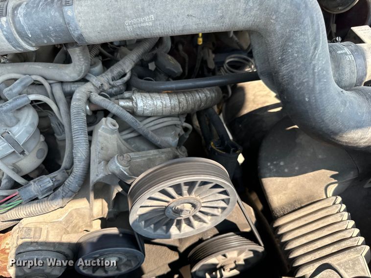 image for item LR9412 1988 Ford  F350 utility bed pickup truck