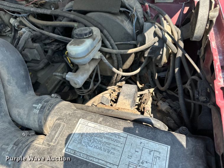 image for item LR9412 1988 Ford  F350 utility bed pickup truck