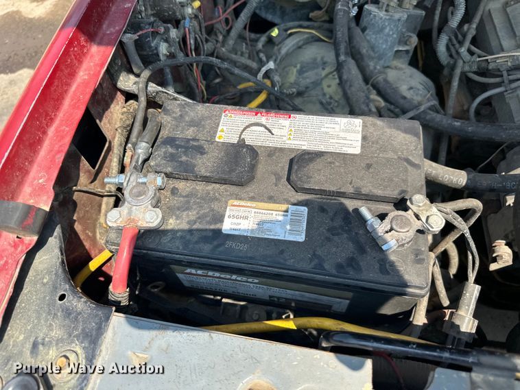 image for item LR9412 1988 Ford  F350 utility bed pickup truck
