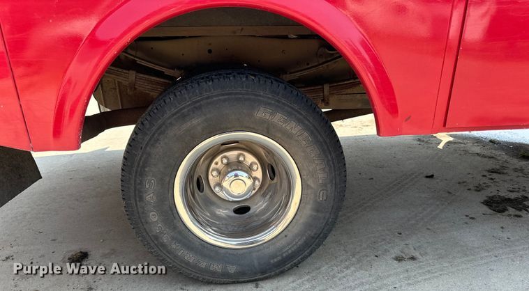 image for item LR9412 1988 Ford  F350 utility bed pickup truck