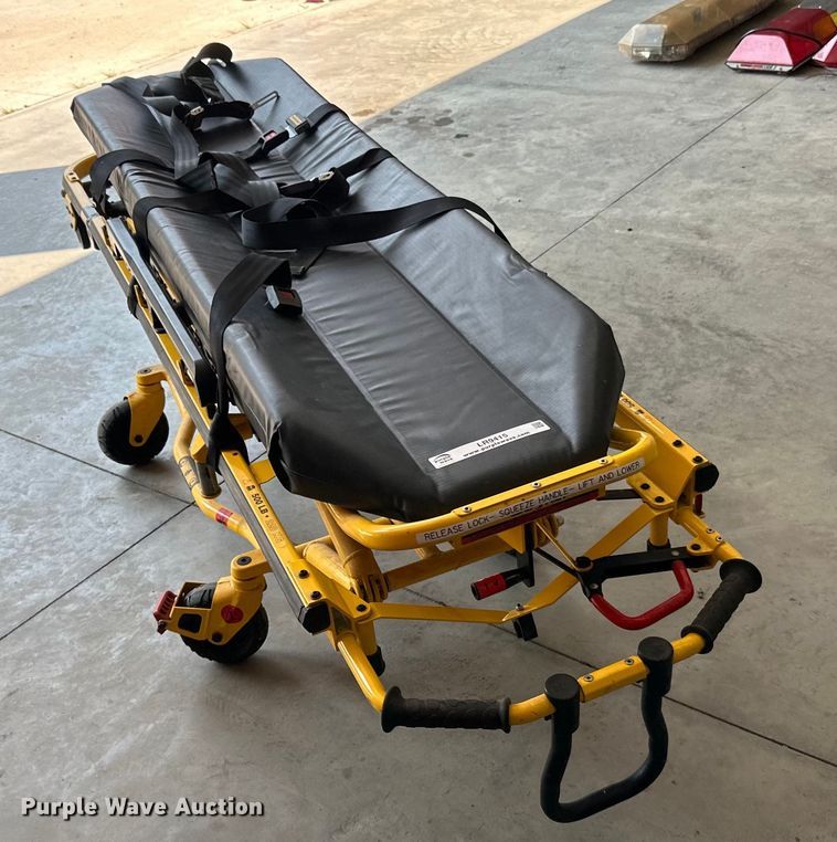 image for item LR9415 Rugged stretcher