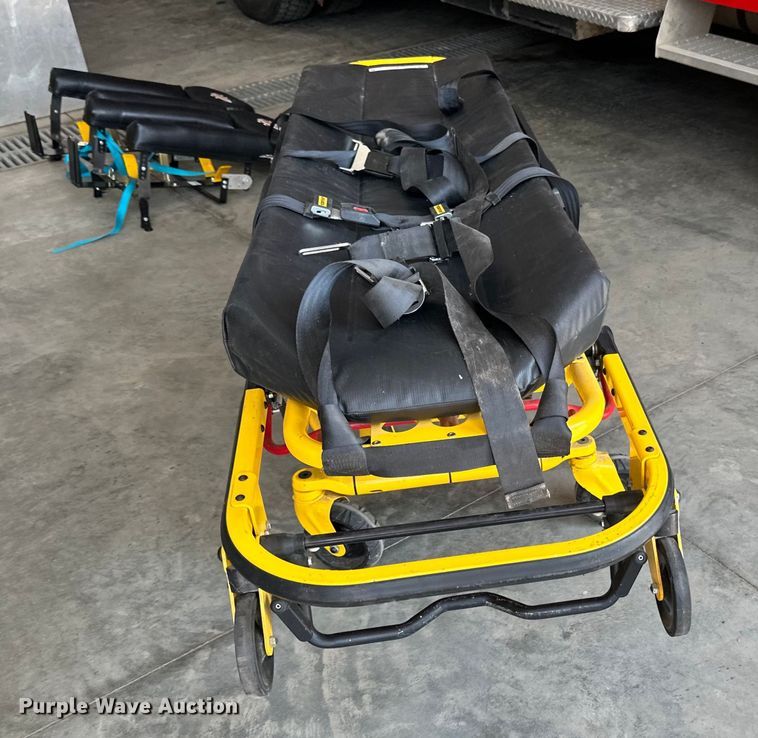 image for item LR9415 Rugged stretcher