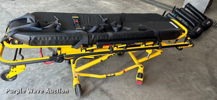 image for item LR9415 Rugged stretcher