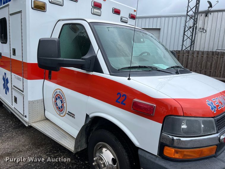 image for item LV9027 2015 Chevrolet  4500 ambulance