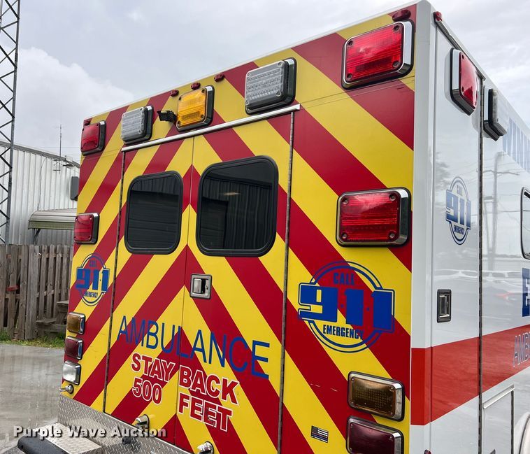 image for item LV9027 2015 Chevrolet  4500 ambulance