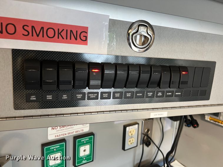 image for item LV9027 2015 Chevrolet  4500 ambulance