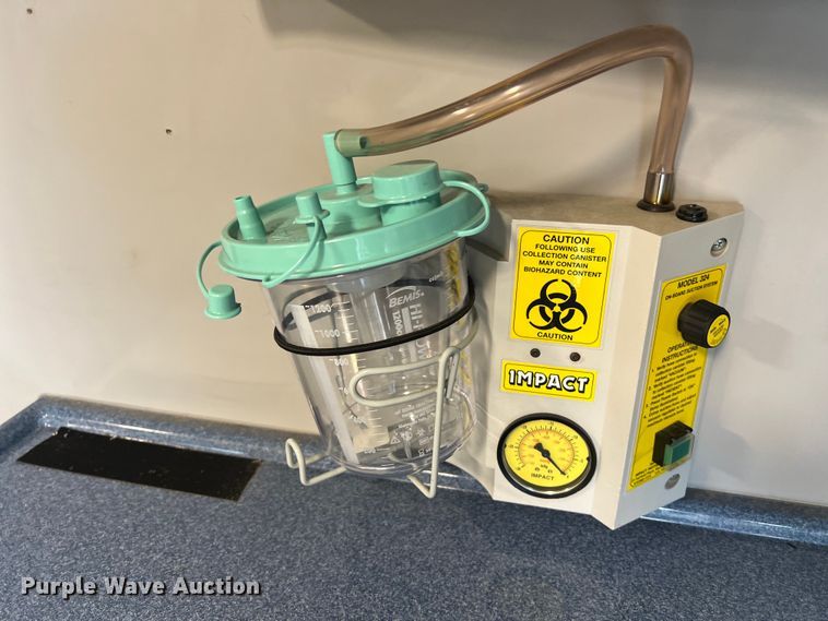 image for item LV9027 2015 Chevrolet  4500 ambulance