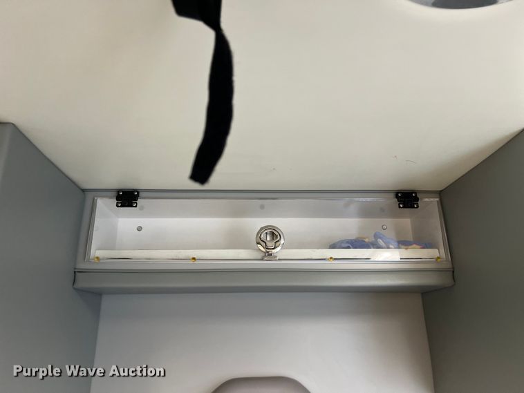 image for item LV9027 2015 Chevrolet  4500 ambulance