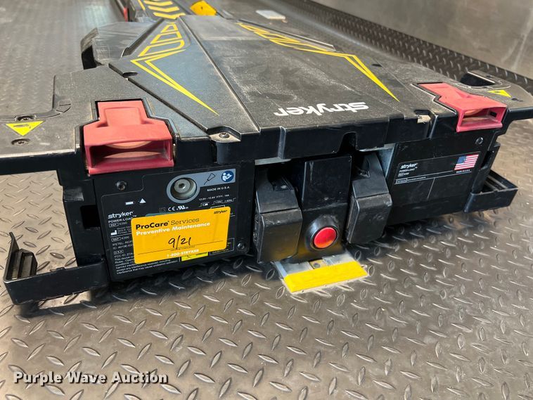 image for item LV9027 2015 Chevrolet  4500 ambulance