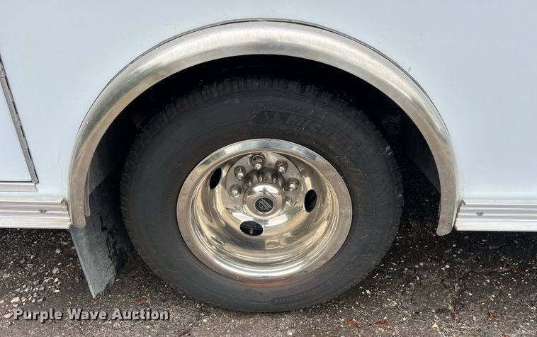 image for item LV9027 2015 Chevrolet  4500 ambulance