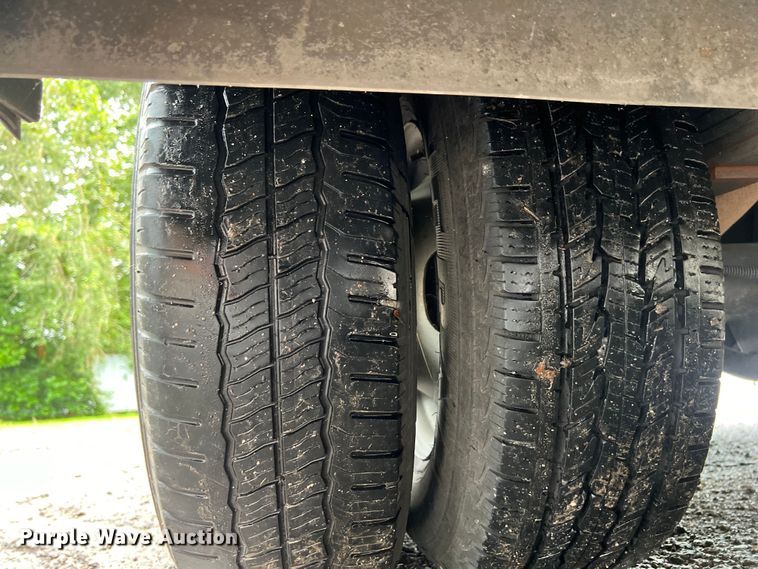 image for item LV9027 2015 Chevrolet  4500 ambulance